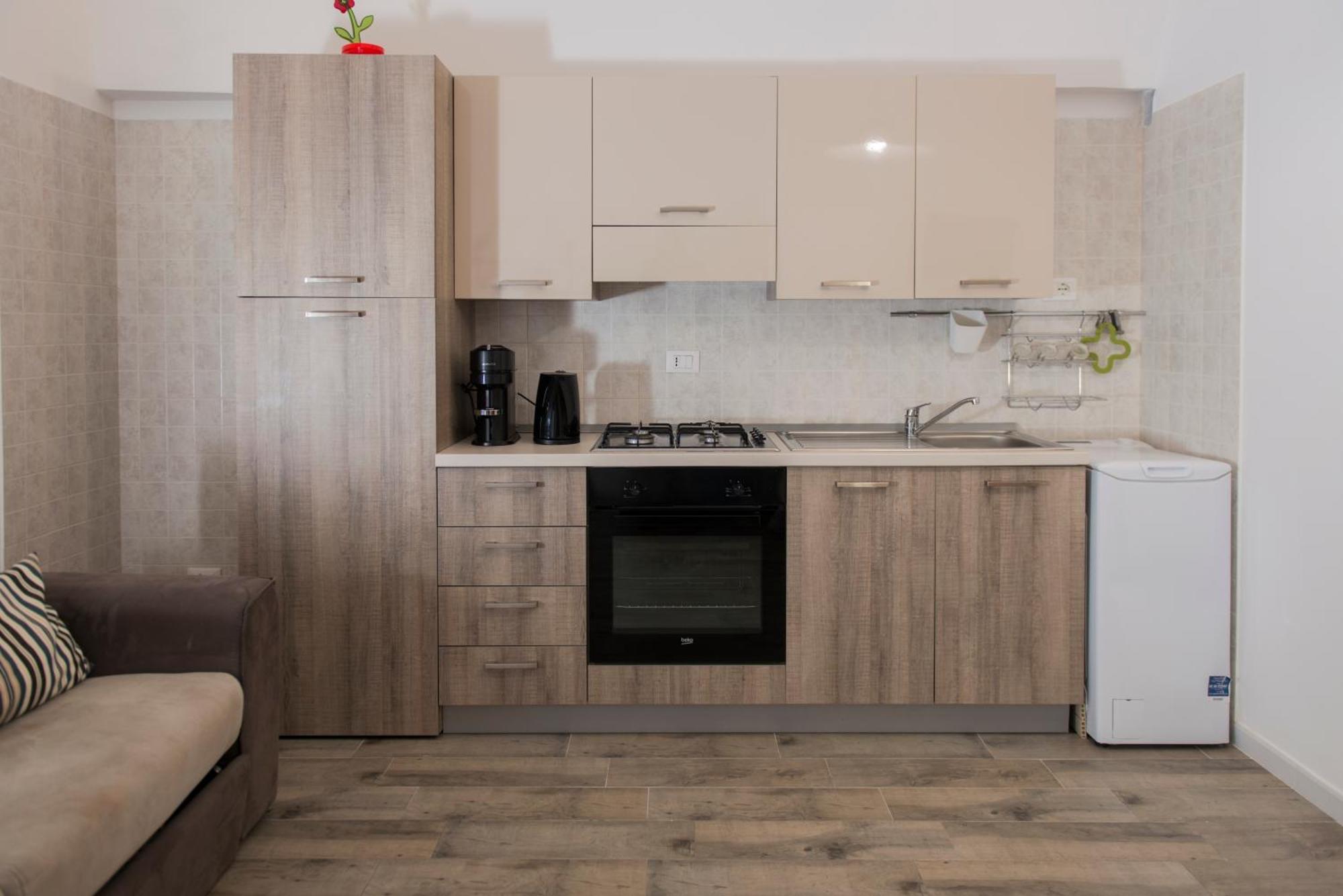 דירות מונופולי A Casa Di Lavinia מראה חיצוני תמונה